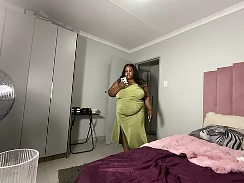 Czat XXX na żywo – MissLola27