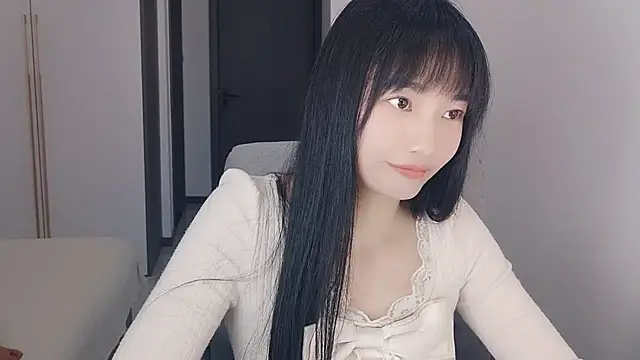 Lisa-3333's Live XXX Chat