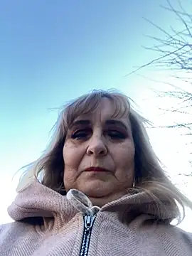 Chatroom XXX en direct de Irina2909@xh