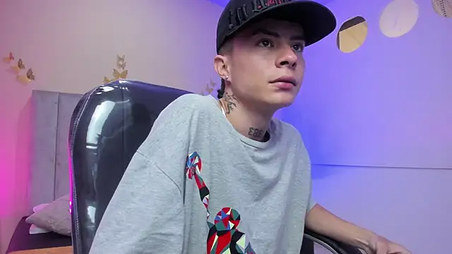 Chatroom XXX en direct de Nascary_Fox