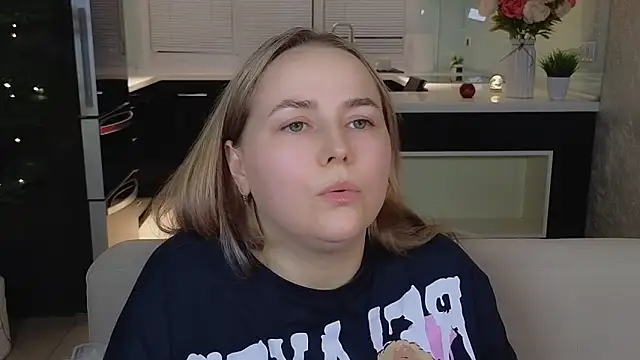 Chat XXX ao vivo de Mira_Mermayd