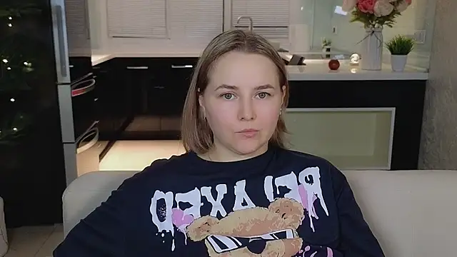 Mira_Mermayd Live XXX-Chat