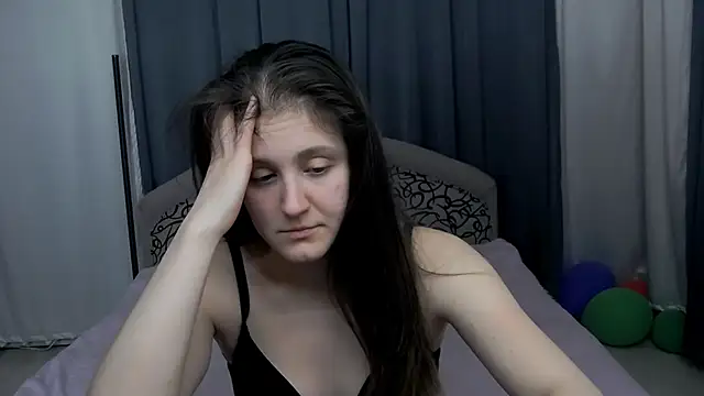 Holliy_Coopern Live XXX chat