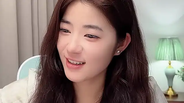 Nicole20266 在線直播表演