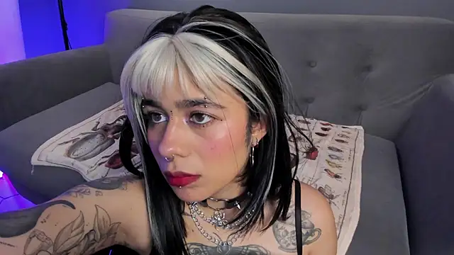 flower_smith_ Live XXX-Chat