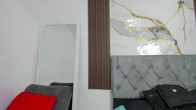 Chat XXX Live kira_ross602