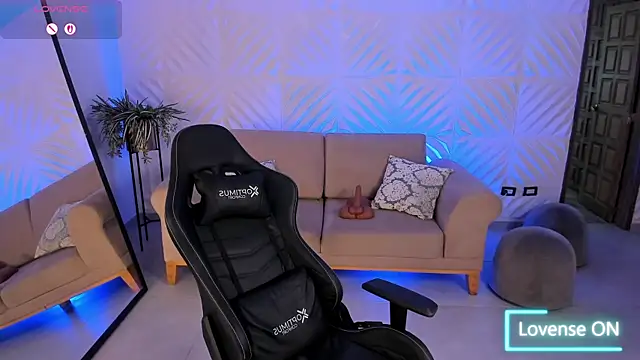 Živý XXX chat KylaMorrison