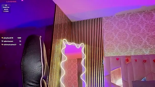 LIHIAN_TAY Adlı Modelin Canlı XXX Sohbeti