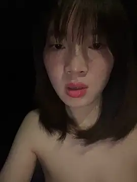 littleqiu Adlı Modelin Canlı XXX Sohbeti