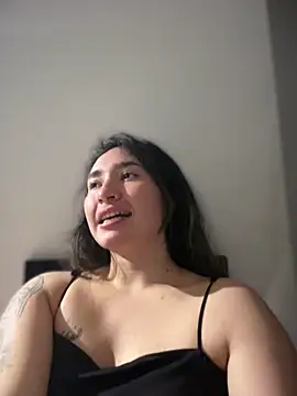 Sophie_LS Chat XXX in diretta