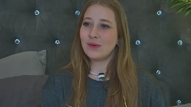 MiaEuphoria_'s Live XXX Chat