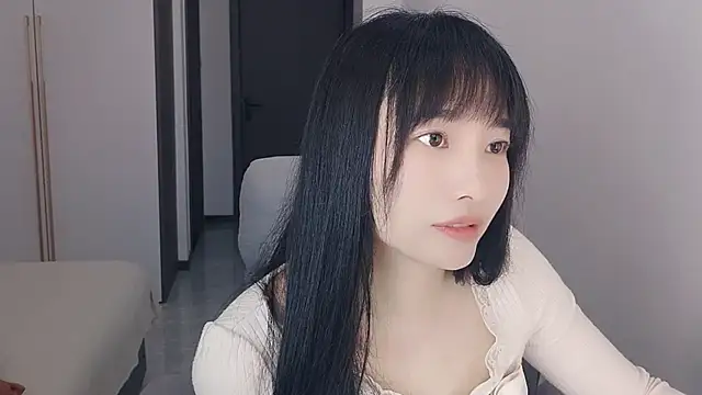 Lisa-3333's Live XXX Chat