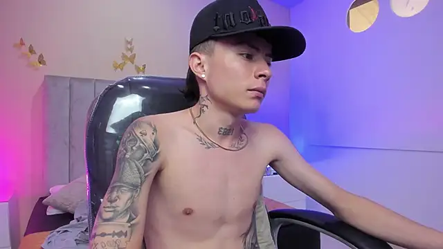 Nascary_FoxのライブXXXチャット