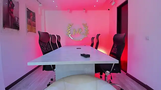 Show modela BenitoSaenz na web-kameri