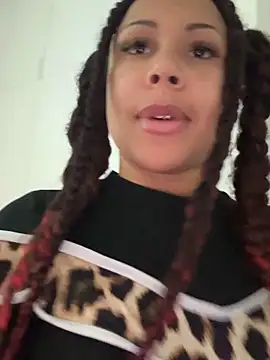 HaileyDiana's Webcam Show