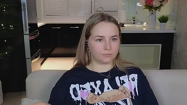 Živý XXX chat Mira_Mermayd