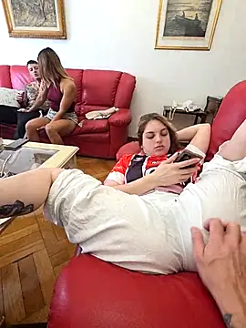 Chat XXX ao vivo de Elnonoykeila77