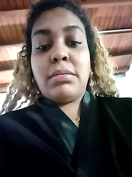 Chat +18 de ELLA_KELLY ao vivo