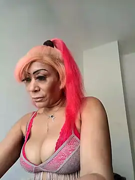 iamlalamilano's Live XXX Chat