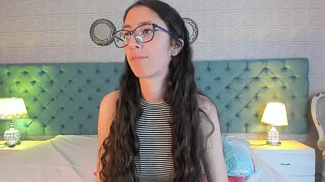 GirafMusic's Live XXX Chat