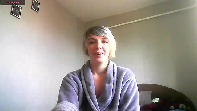 Lana_Foxyy's Live XXX Chat