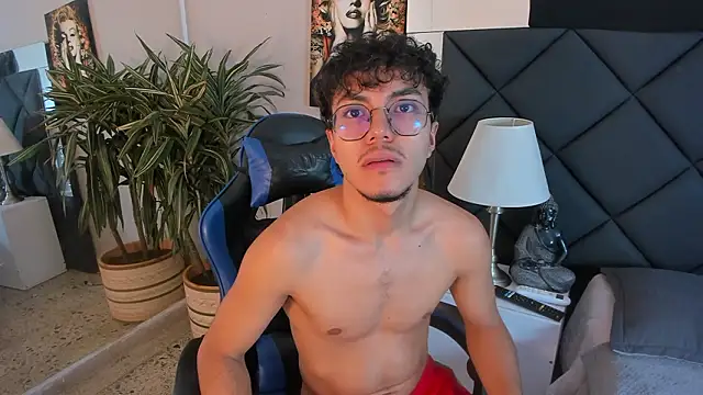 แชท XXX สดของ kai_storn