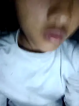 Hoa-tuylip Show in webcam