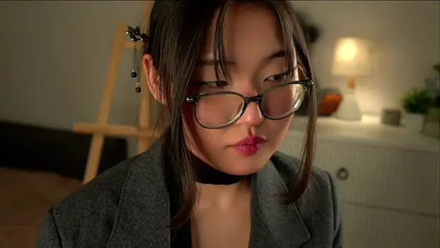 NelleMihalko Adlı Modelin Canlı XXX Sohbeti