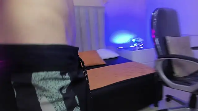 Czat XXX na żywo – Nascary_Fox