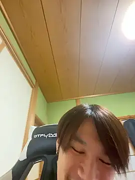 Pokazy przed kamerką – koushi_9213