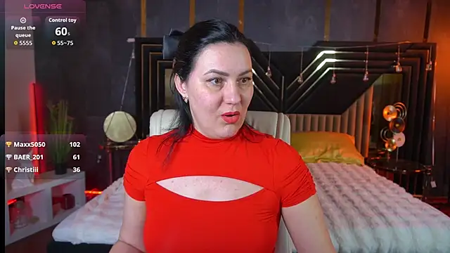 VelvetLuck's Live XXX Chat