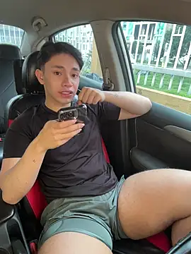 Noah_ledom: онлайн-секс-чат