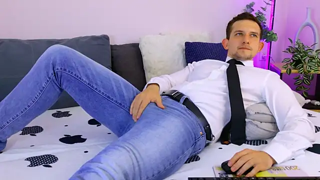 Онлайн чат XXX Jimmy_Doss