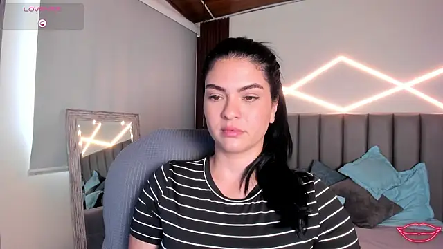 Chat XXX en directo de Veronicalanx1