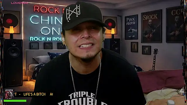 chino_roz's Webcam Show