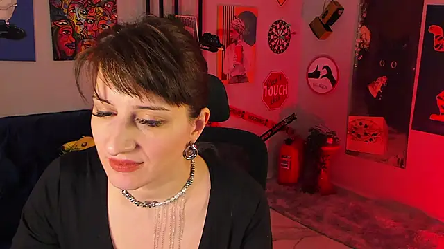 EmmaWheelersのライブXXXチャット