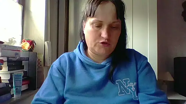 Webkamerová show _squirty_cum_lady_