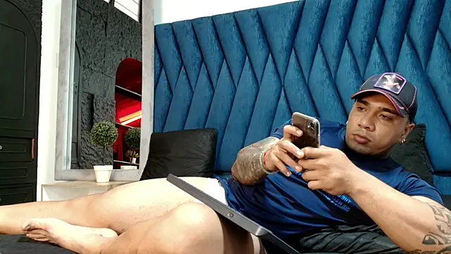 King-magic Chat XXX live