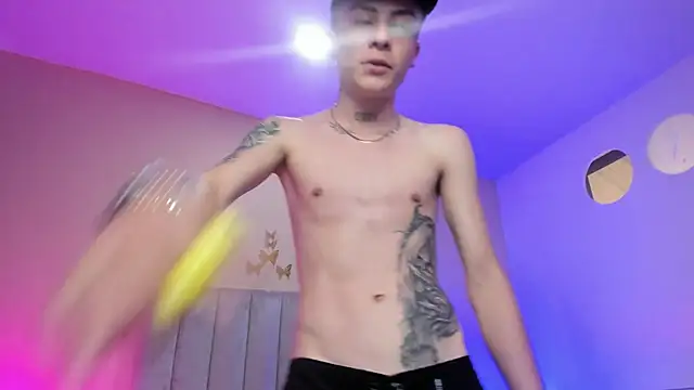 Nascary_Fox Adlı Modelin Web Kamerası Şovu