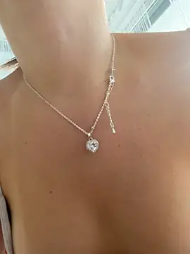 TheCinderella's Live XXX Chat