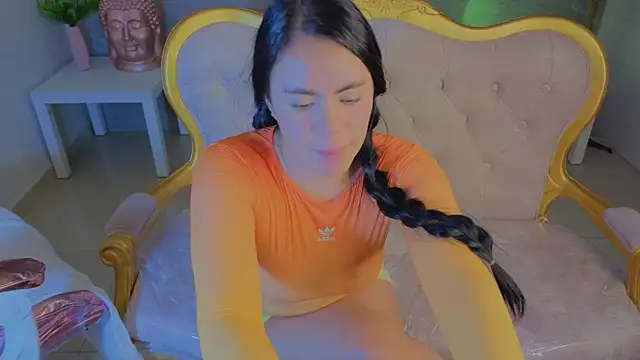 nati06_s élő XXX-chatje