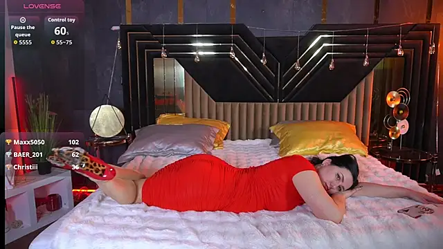 VelvetLuck's Live XXX Chat