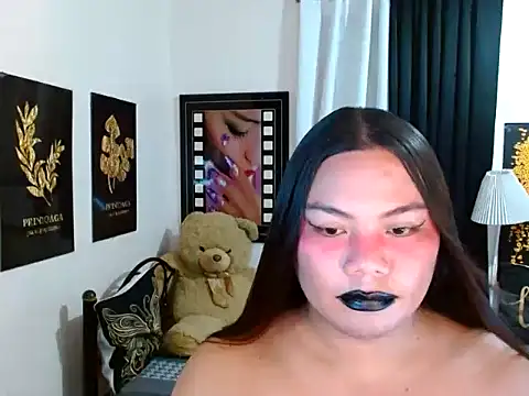 Show webcam de TSbrianaHugeCock