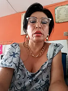 katysquirtdirty – Live XXX-chat