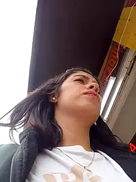 Nathaly_12's Live XXX Chat