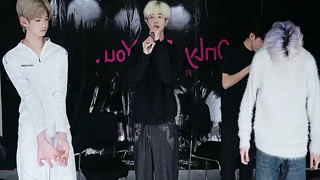 sweetboys666: απευθείας συνομιλία ΧΧΧ