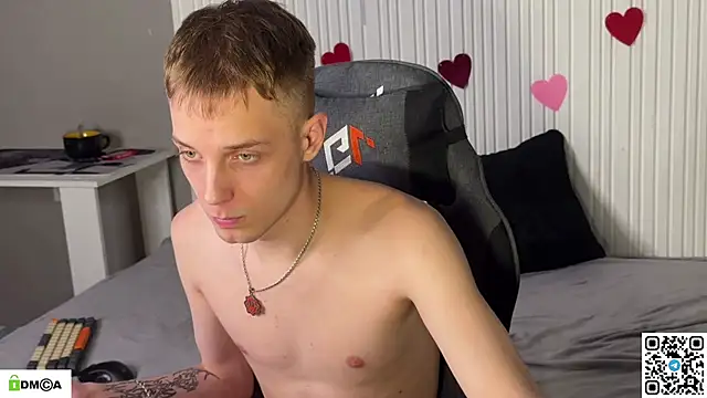 Eaton_ Live XXX Chat