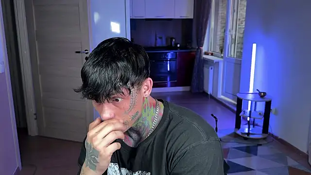 AnubisgodsのライブXXXチャット