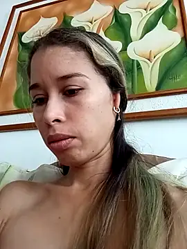 Daphne_And_Domemico Adlı Modelin Canlı XXX Sohbeti