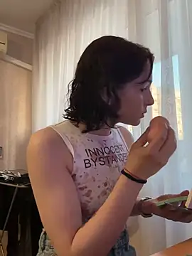 sweetNoiisee's Live XXX Chat